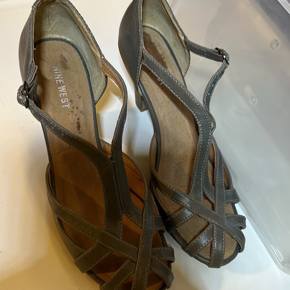 Nine West Shoes - Picture 3 of 7
